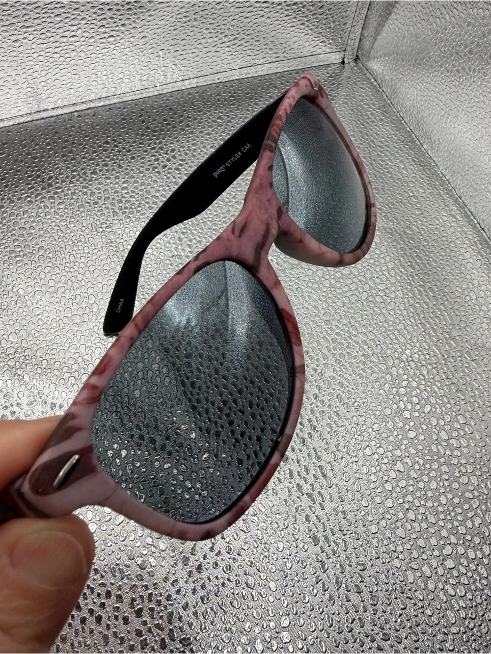 PUGS CA4 Black Sunglasses Arm - Logo Detail Pink Marble